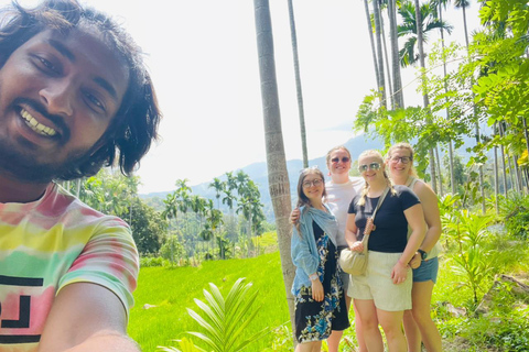 Sri Lanka Your Way: Private Custom Tour with Local Guide Hidden Kingdoms: Yapahuwa & Forgotten Temples Car Tour
