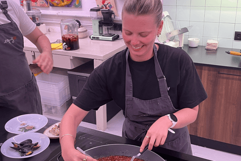 Barcelona: Paella och medelhavstapas matlagningskursBarcelona: Matlagningskurs i paella och medelhavstapas