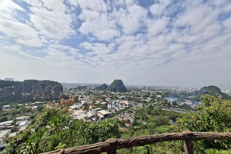 Da Nang: Ba Na Hills, Golden Bridge & Marble Mountains Option 1 : Full-Day Da Nang Highlights & Ba Na Hills
