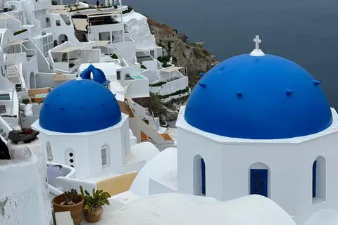 Santorin : expérience privée des dômes bleus