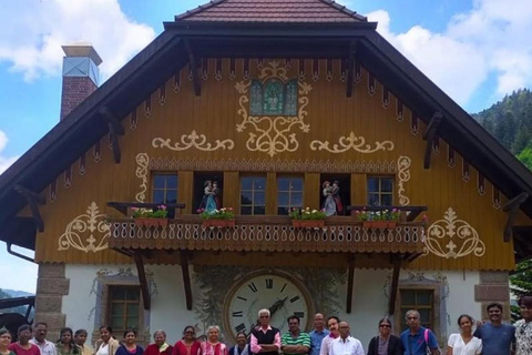 Paris: 10-Day Guided Tour of France, Switzerland & Italy