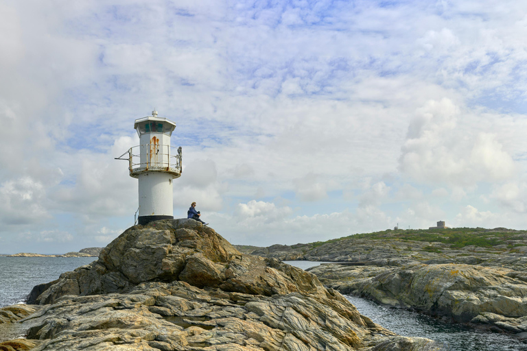 From Gothenburg: Marstrand Christmas Market Sailing Trip