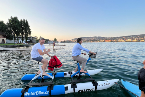 Waterbike op het meer van ZürichWaterfietstocht op het meer van Zürich - Tandem voor de hele dag