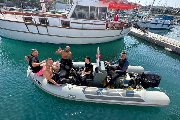 Kusadasi: Scuba Diving for Beginner or Expert Diver w/ Lunch Reef Diving Option ( 40 Minutes )