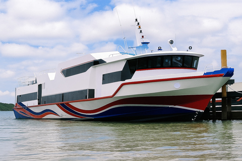 Scenic Fast Boat: Padang Bai to Gili Trawangan Trip