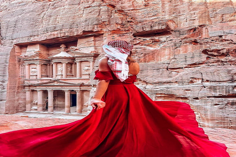 Jordan 7-Day Tour: Amman, Jerash, Petra, Wadi Rum, Dead Sea Jordan: 7-Day Adventure – 4★ Accommodation Included