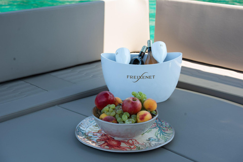 Dubrovnik: Private Boat Tour with Skipper And Drinks Dubrovnik: Private Boat Tour with Skipper And Drinks/4 hours