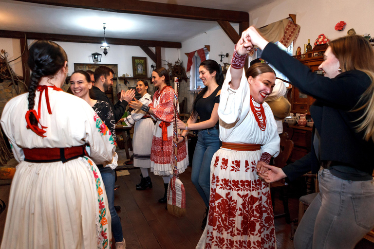 Zagreb: Croatian Folklore Show Live Performance Experience
