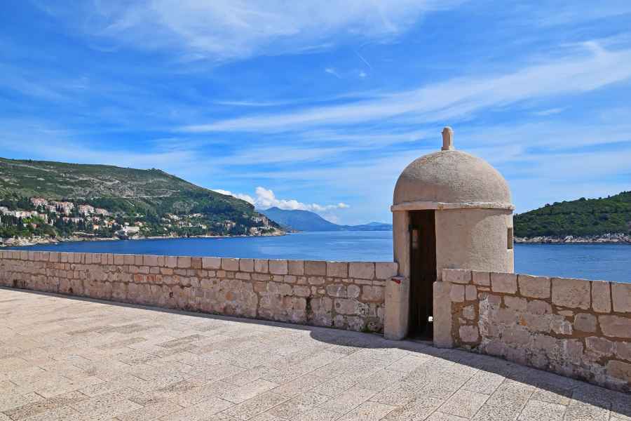 Dubrovnik: Stadtmauer-Rundgang mit Frühaufsteher oder Sonnenuntergang