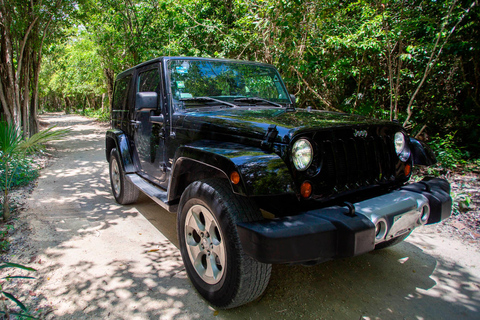 Private Jeep Tour &amp; ATV to Jade Cavern Cenote: All Inclusive