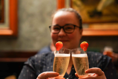 Eating Edinburgh: Old Town Food & Drinks Tour