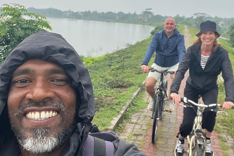 Anuradhapura: Heritage Mountain bike Tour