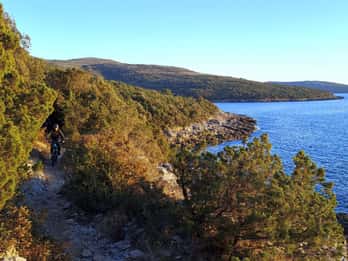 Discover Lustica peninsula by e-Bike