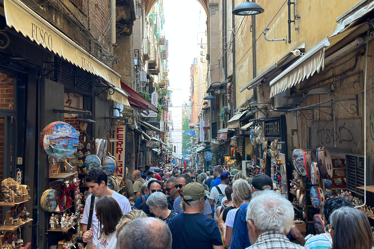 Naples: Street Food and Guided Sightseeing Walking Tour