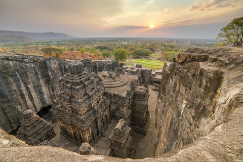 A Day Tour of Ajanta &amp; Ellora from Aurangabad with Guide