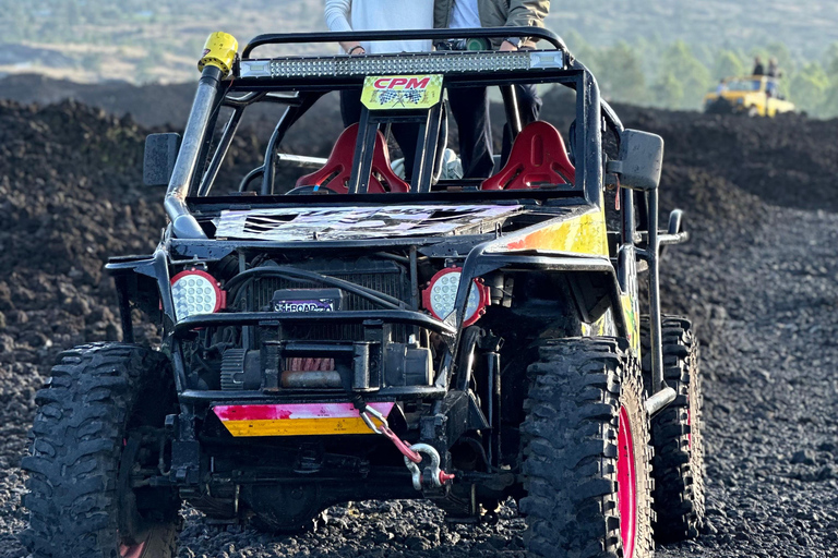 Bali : Sunset Mount Batur Jeep and Hot Spring All Inclusive (en anglais)Coucher de soleil en jeep et lieu de rendez-vous aux sources d&#039;eau chaude