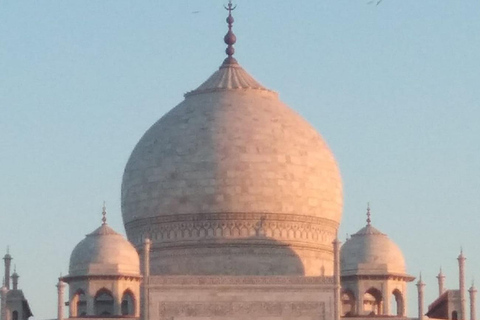 Taj Mahal und Agra Fort Tour am selben Tag ab BangaloreTour ohne Flüge