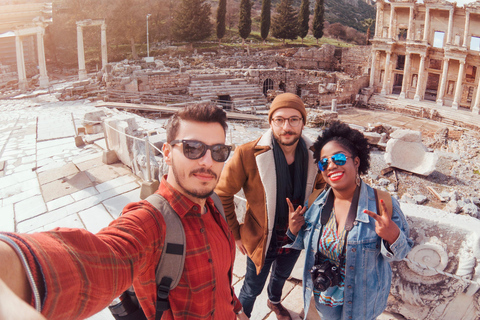 Izmir: Private Guided Ephesus Tour with Skip-the-Line Ticket