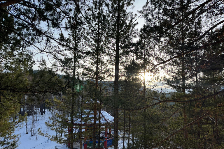 Aglag Temple: Hike to Garid Peak and rocky outcrops