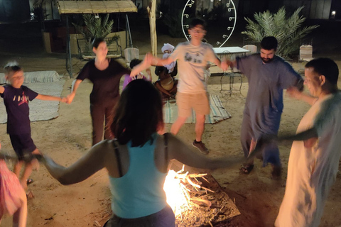 Marrakech to Fes 3 day Desert Tour Camel & luxury Tente Marrakech to Fes 3 day Desert Tour Standard Desert Tents