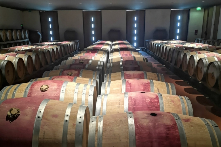 Half-day in the Médoc from Bordeaux - 2 wineries and 7 wines Half-day in the Médoc with 6 wines tasted