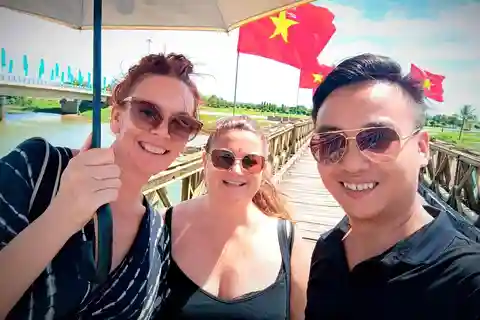 From Hue: DMZ Tour to Vinh Moc Tunnel Half-Day