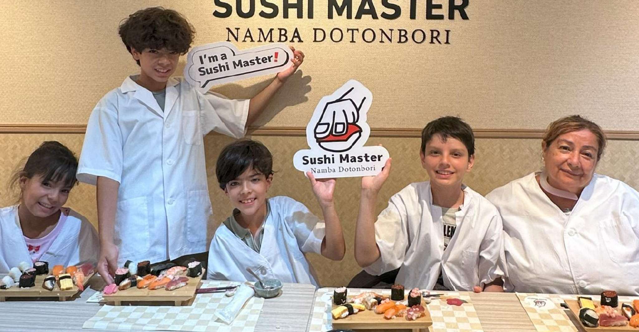 Osaka: Sushi Making in Spacious Studio (SAME-DAY OK!) photo 4