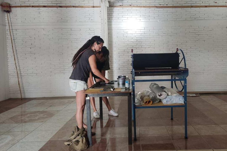 Learn wood engraving techniques in Oaxaca City