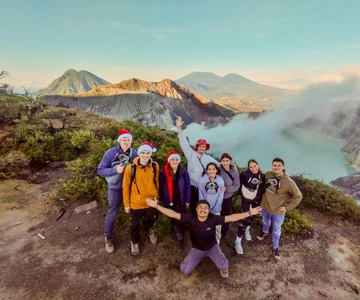 Banyuwangi/Bali : visite guidée du feu bleu du volcan Ijen à minuit