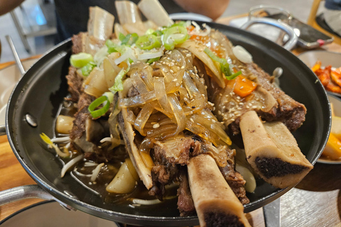 Seul: comida de rua, compras e vistas noturnasSeul: comida de rua, compras e passeio noturno