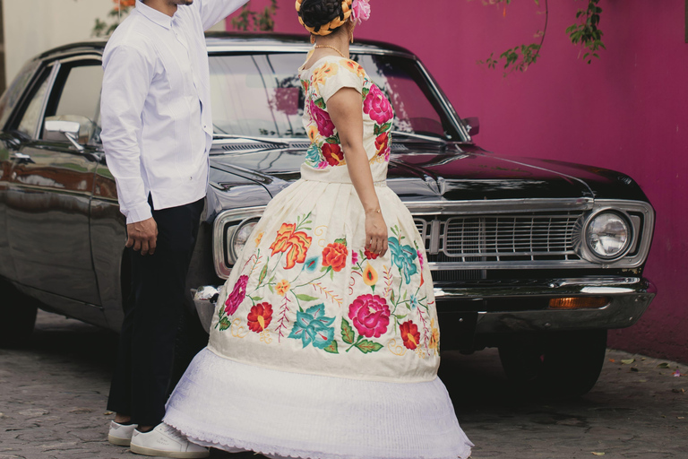 Oaxaca: Fake Wedding Photoshoot & Traditional Oaxacan Attire