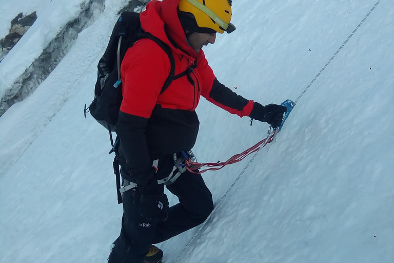 Island (Imja Tse) Peak Climbing - Everest Nepal