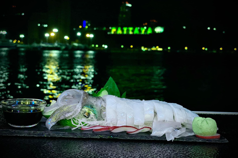 Pattaya: Dinner Yacht Cruise