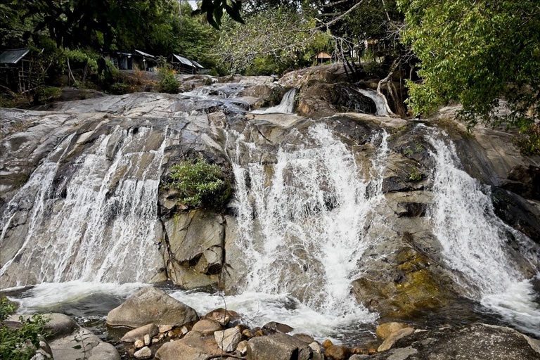 Phnom Penh: A Day Trip CHONLOS WATERFALL Hiking Adventure