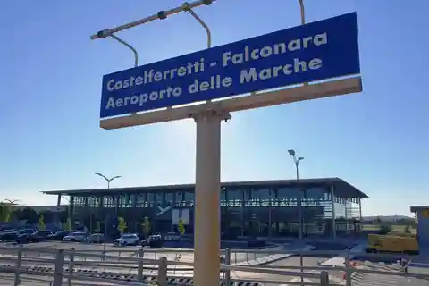 Ancona: Train Transfer to/from Ancona Airport