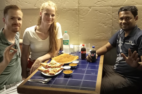 Smaken van Mumbai Een culinaire ontdekkingstocht 2 uurGids Tour in het Engels