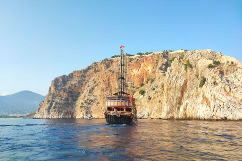 Antalya: Sunset City Tour and Boat Party with Transfer