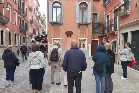 Venetië: Stadswandeling met gids langs de belangrijkste bezienswaardighedenVenetië: Hoogtepunten en schatten wandeltour