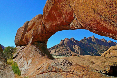 From Windhoek: 2-Day Spitzkoppe and Swakopmund Tour