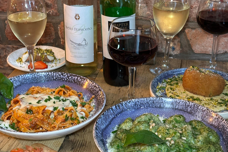 Manchester: Sicilian 3-Course Meal with Bottomless Wine