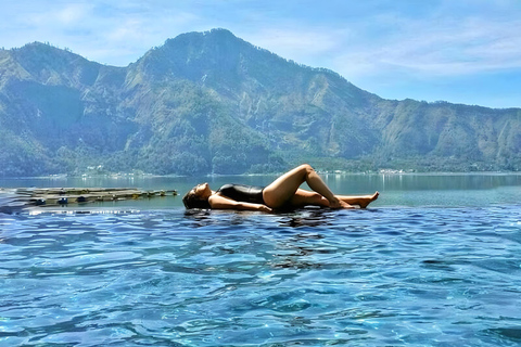 AKASA Sunrise Cafe, Toya Devasya Hot Springs & Rice Terrace