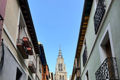 Small Group Walking Sightseeing Tour of Toledo & Cathedral Entry (Max 10) Small Group Sightseeing Tour of Toledo & Cathedral Entry (Max 10)