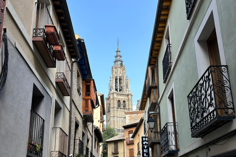 Small Group Walking Sightseeing Tour of Toledo & Cathedral Entry (Max 10) Small Group Sightseeing Tour of Toledo & Cathedral Entry (Max 10)