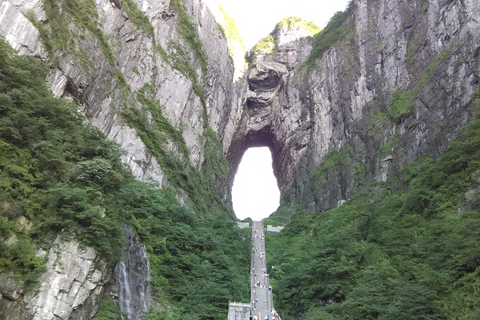 From Chongqing: 2-Day Zhangjiajie Tour with Train Ticket