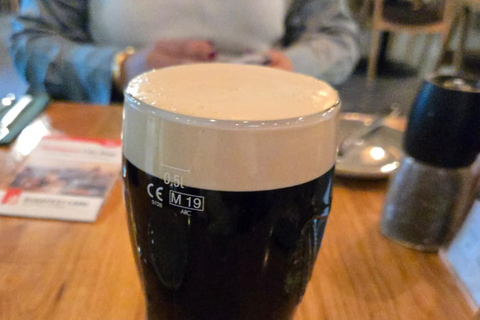 Mumbai: Craft Beer Crawl with a professional tastemaker Mumbai: Craft Beer Crawl with a professional tastemaker