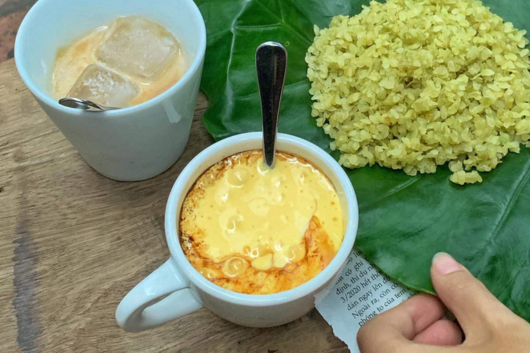 Hanói: Excursão a pé com comida de rua do Guia MichelinTour gastronómico Michelin com visita à rua do comboio