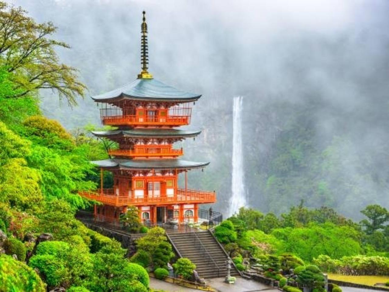 Nachi-Wasserfälle/Kōya-san und Wakayama: Private Tagestour