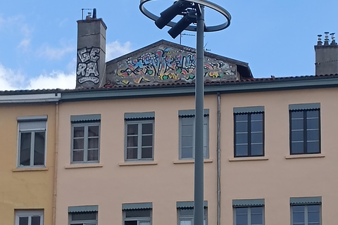 Lyon - gatukonst Gatukonst i stadsdelen Croix Rousse