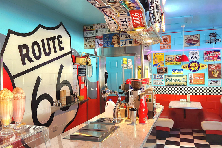 Whitsundays: Bushwalk Eco Adventure & 50s Diner Experience