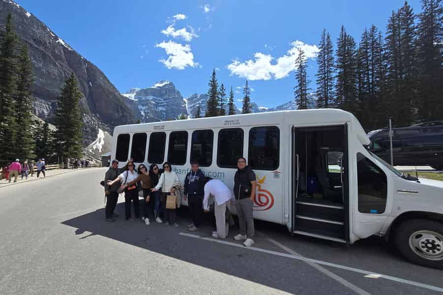 Von Banff/Canmore: Shuttle zum Moraine Lake und Lake Louise. Foto: GetYourGuide